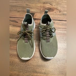 Nike women's Olive green sneakers